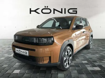 Gebraucht Fiat Grande Panda Business 110 PS (80 kW) 2026 Luna bronze Kleinwagen