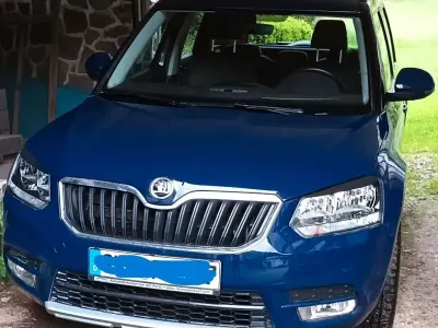 Używany Skoda Yeti Adventure 110 KM (80 kW) 2017 Niebieski SUV