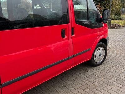 Gebraucht Ford Tourneo 116 PS (85 kW) 2011 Rot Van / Kleinbus