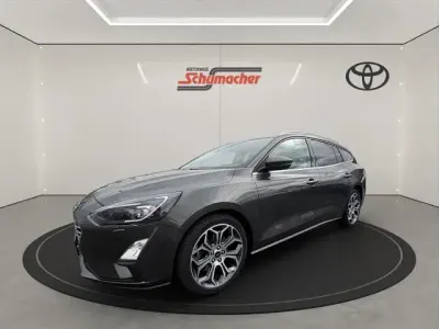 Gebraucht Ford Focus Titanium 150 PS (110 kW) 2019 Metallic) (grau Kombi