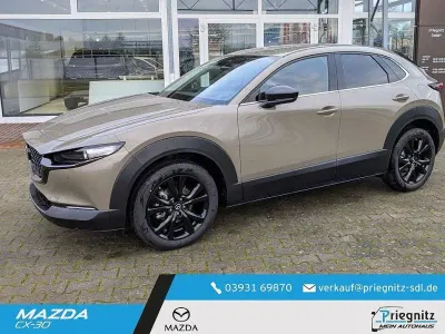 Neu Mazda CX-30 Nagisa 140 PS (102 kW) 2025 Grün SUV