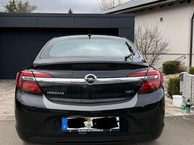 Gebraucht Opel Insignia 163 PS (119 kW) 2015 Schwarz Limousine