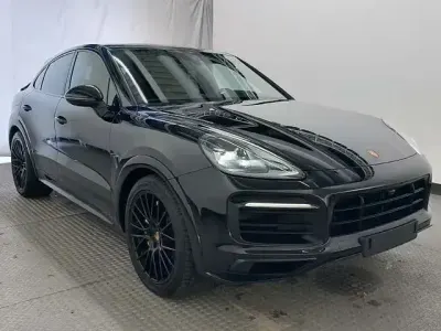 Usata Porsche Cayenne Coupe GTS Chrono 460 CV (338 kW) 2020 Nero Coupé