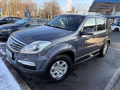 Gebraucht SsangYong Rexton 178 PS (130 kW) 2017 Grau SUV