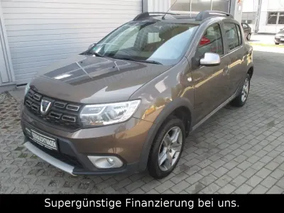 Gebraucht Dacia Sandero Essentiel 90 PS (66 kW) 2019 Braun SUV