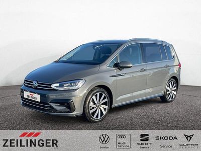 Gebraucht VW Touran Highline 150 PS (110 kW) 2025 Grau Van / Kleinbus