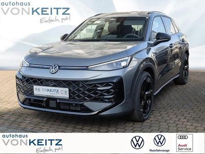 Neu VW T-Roc R-line 150 PS (110 kW) 2026 Grau SUV