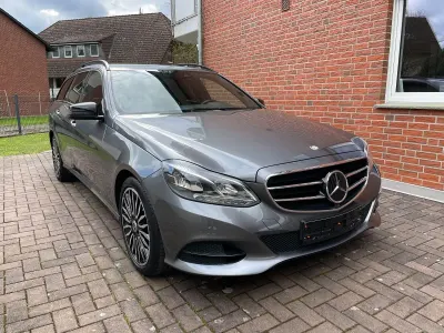 Gebraucht Mercedes E200 Avantgarde 136 PS (100 kW) 2016 Grau Kombi