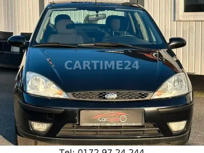 Używany Ford Focus 101 KM (74 kW) 2002 Czarny Sedan/Limuzyna