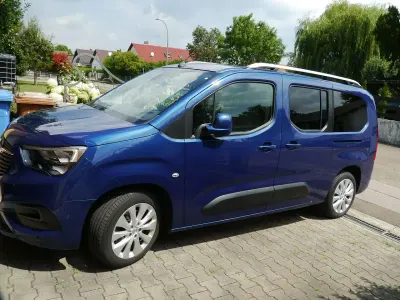 Gebraucht Opel Combo Life Innovation 131 PS (96 kW) 2019 Schwarz Kombi