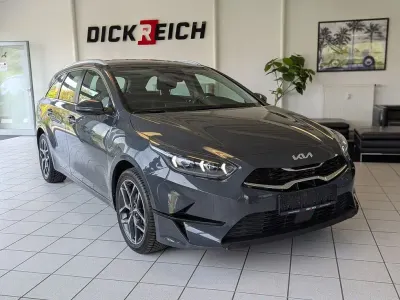Gebraucht Kia Ceed Sportswagon Spirit 140 PS (102 kW) 2025 Grau Kombi