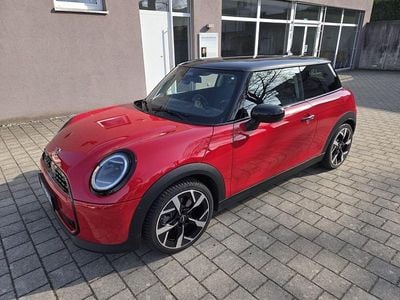 Gebraucht Mini Cooper Classic 156 PS (114 kW) 2024 Rot Kleinwagen