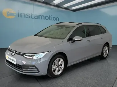 Gebraucht VW Golf VII 131 PS (96 kW) 2021 Grau Kleinwagen
