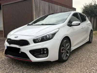 Gebraucht Kia Ceed GT-Track 204 PS (150 kW) 2018 Weiß Kleinwagen