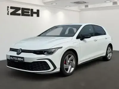 Gebraucht VW Golf VIII GTE 245 PS (180 kW) 2022 Pure white Limousine