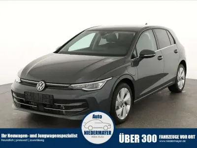 Neu VW Golf VIII Style 204 PS (150 kW) 2025 Grau Limousine