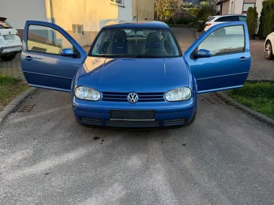 Gebraucht VW Golf IV 115 PS (84 kW) 1999 Blau Kleinwagen