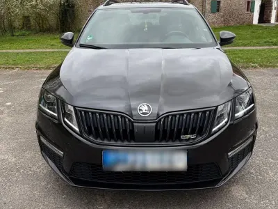 Gebraucht Skoda Octavia RS 185 PS (136 kW) 2019 Schwarz Kombi
