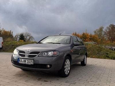 Nissan Almera