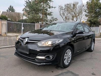 Gebraucht Renault Mégane GrandTour 116 PS (85 kW) 2015 Schwarz Kombi