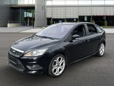 Gebraucht Ford Focus Individual 136 PS (100 kW) 2009 Schwarz Limousine
