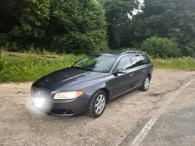 Gebraucht Volvo V70 185 PS (136 kW) 2008 Grau Kombi