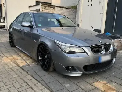 Gebraucht BMW 530 M Sport 231 PS (169 kW) 2003 Grau Limousine