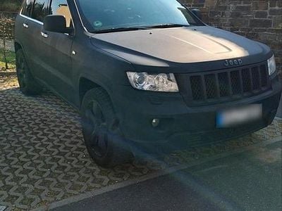 Gebraucht Jeep Grand Cherokee Overland 241 PS (177 kW) 2012 Schwarz SUV
