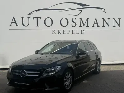 Używany Mercedes C220 Avantgarde 194 KM (142 kW) 2020 Czarny Kombi