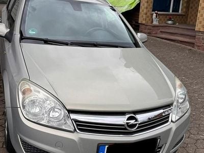 Gebraucht Opel Astra Sport 141 PS (103 kW) 2007 Grau Kombi