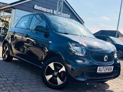 Second-hand Smart ForFour 90 CP (66 kW) 2018 Negru Hatchback