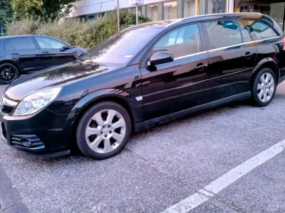 Occasion Opel Vectra Cosmo 120 ch (88 kW) 2007 Noir Break