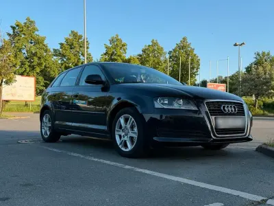 Gebraucht Audi A3 Sportback 125 PS (91 kW) 2009 Schwarz Kleinwagen