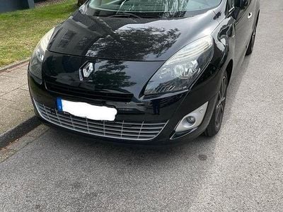 Usata Renault Grand Scénic III Bose Edition 131 CV (96 kW) 2012 Nero Monovolume