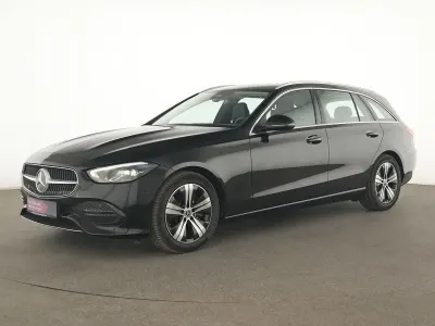 Gebraucht Mercedes C200 Avantgarde 163 PS (119 kW) 2025 Schwarz Limousine