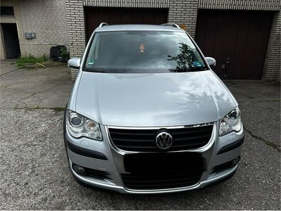 VW Touran Cross