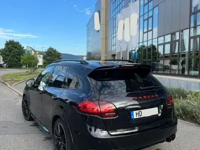 Gebraucht Porsche Cayenne GTS 420 PS (308 kW) 2013 Schwarz SUV