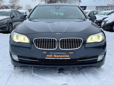 Grau Gebraucht 2012 BMW 520 Kombi | 10.490 € (Fairer Preis)