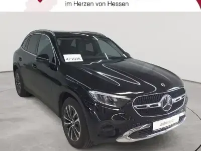 Gebraucht Mercedes GLC220 Advanced 197 PS (144 kW) 2023 Schwarz SUV