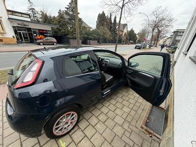Gebraucht Fiat Punto 69 PS (50 kW) 2012 Blau Kleinwagen