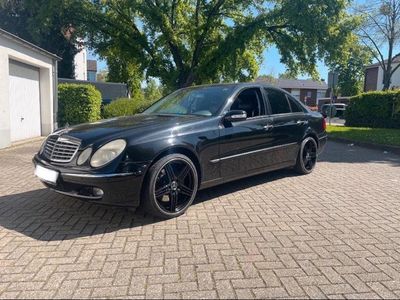Mercedes E500