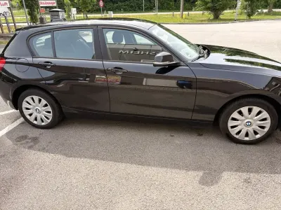 Gebraucht BMW 116 136 PS (100 kW) 2012 Schwarz Kleinwagen