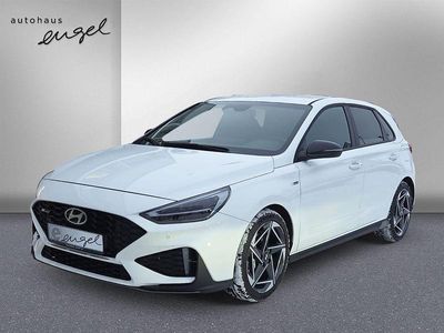 Neu Hyundai i30 N Line 140 PS (102 kW) 2025 Weiß Limousine