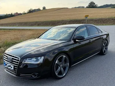 Gebraucht Audi A8 Ambiente 250 PS (183 kW) 2013 Schwarz Limousine