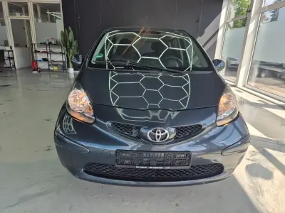Gebraucht Toyota Aygo Cool 68 PS (50 kW) 2007 Grau Kleinwagen