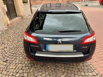 Gebraucht Peugeot 508 SW Allure 165 PS (121 kW) 2017 Blau Kombi
