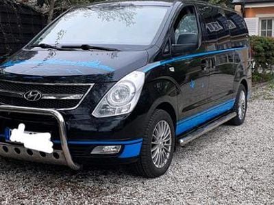 Hyundai H-1