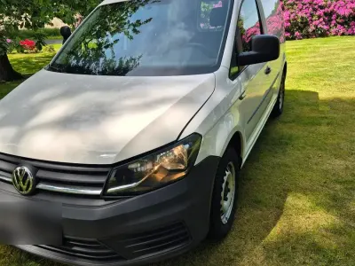 Gebraucht VW Caddy 75 PS (55 kW) 2017 Weiß Van / Kleinbus