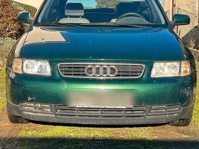 gebraucht Audi A3 1.8 mit zusätzlichen Reifen und Felgen