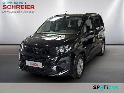 Neu Peugeot Rifter Allure 102 PS (75 kW) 2026 Perlaneraschwarz Van / Kleinbus